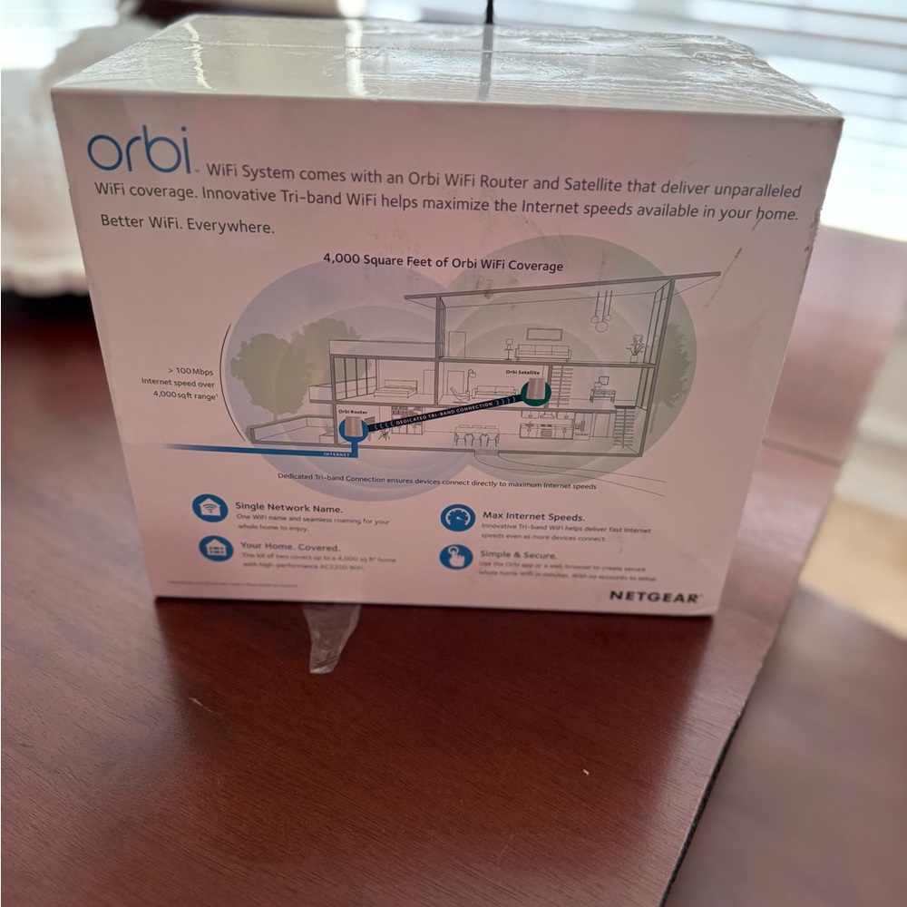 Netgear Orbi WiFi System Box - Picture 3 of 4